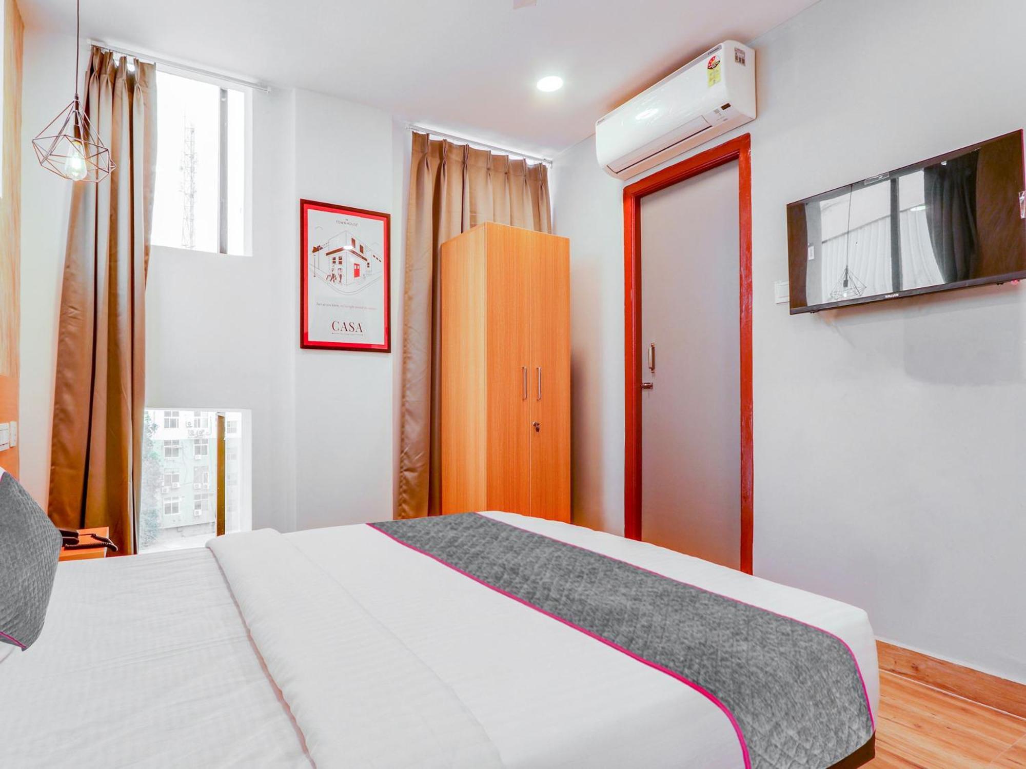 Townhouse Casa Grand Hotel Hyderabad Eksteriør billede